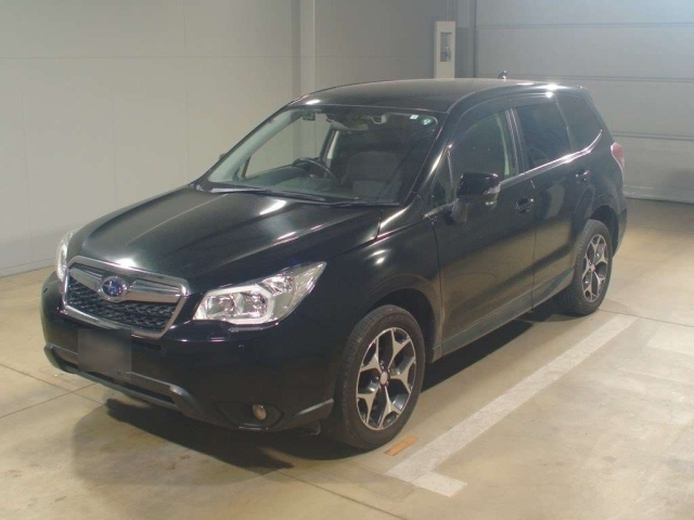 SUBARU FORESTER 2014