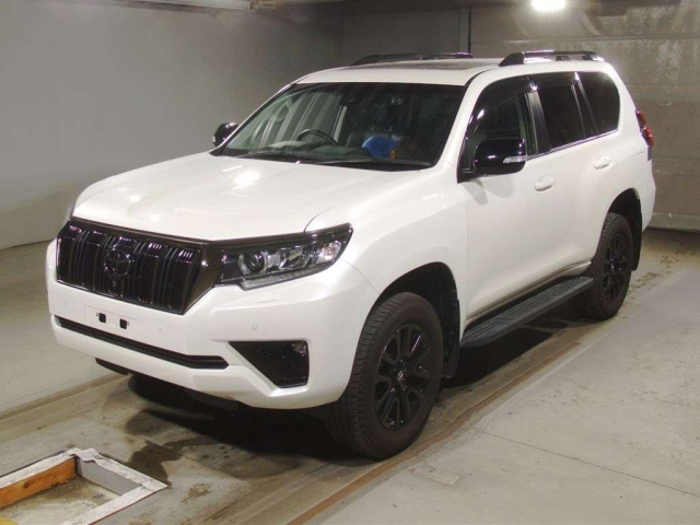 TOYOTA LAND CRUISER PRADO 2021