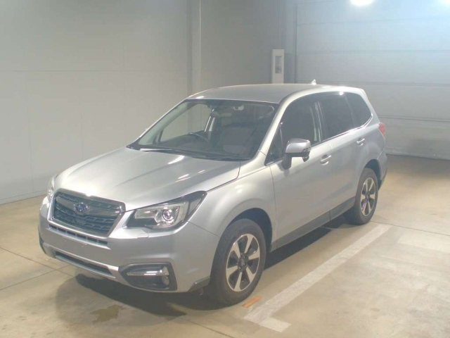 SUBARU FORESTER 2015