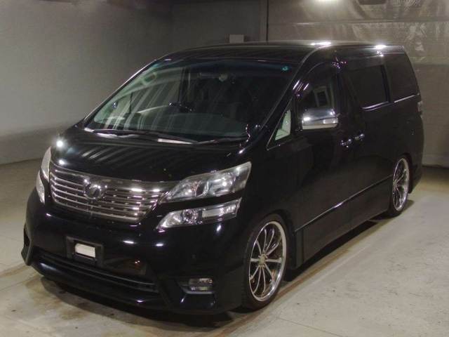 TOYOTA VELLFIRE 2010