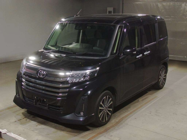 TOYOTA ROOMY 2021