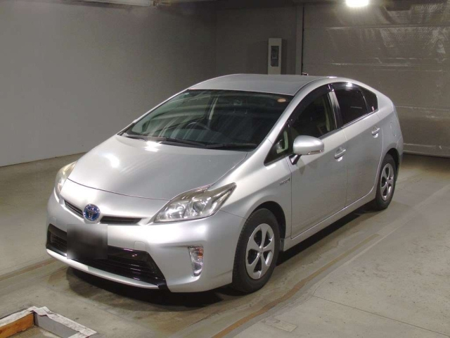 TOYOTA PRIUS 2012