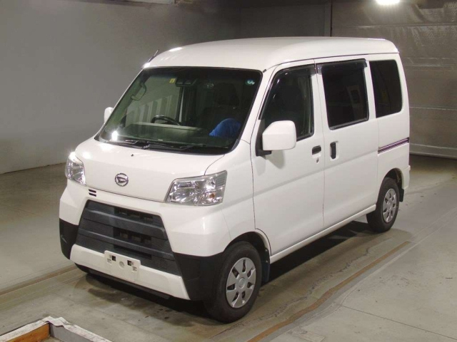 DAIHATSU HIJET VAN 2019