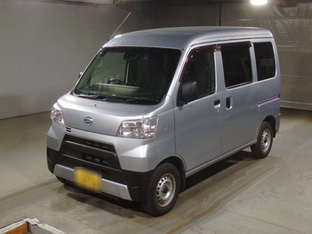 DAIHATSU HIJET VAN 2019