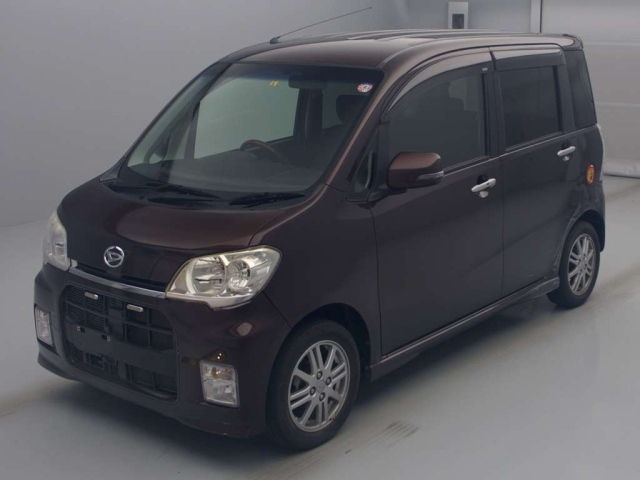DAIHATSU TANTO EXE 2010