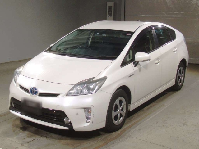 TOYOTA PRIUS 2012