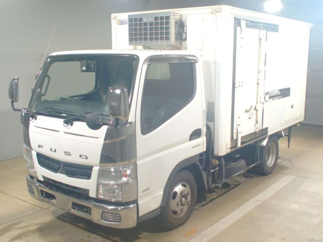 MITSUBISHI CANTER 2013