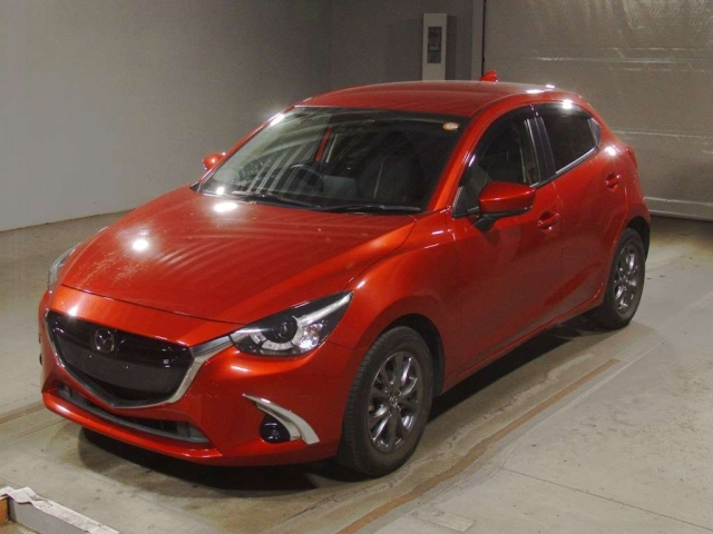 MAZDA DEMIO 2017