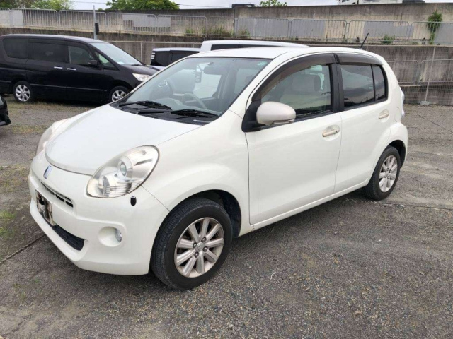 TOYOTA PASSO 2010
