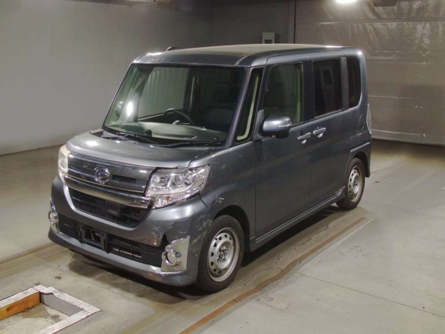 DAIHATSU TANTO 2014
