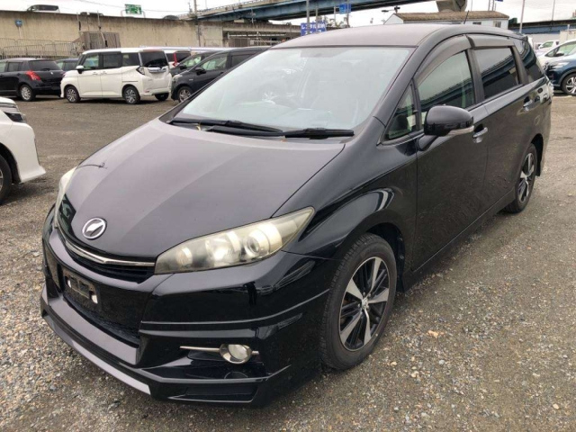 TOYOTA WISH 2014
