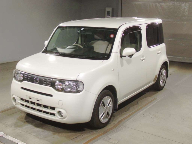 NISSAN CUBE 2010
