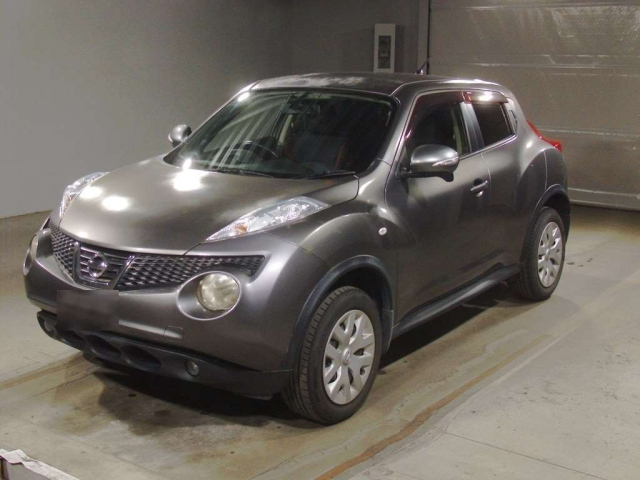 NISSAN JUKE 2011