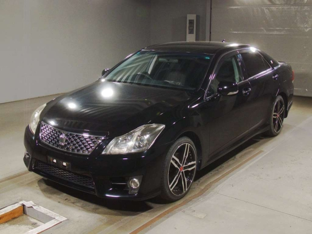 TOYOTA CROWN 2011