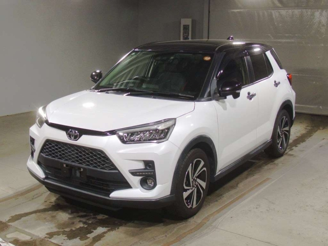 TOYOTA RAIZE 2021