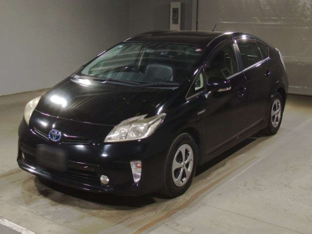 TOYOTA PRIUS 2014
