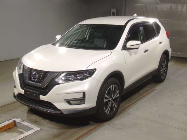 NISSAN X-TRAIL 2017