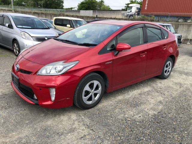 TOYOTA PRIUS 2012