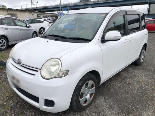 TOYOTA SIENTA 2007
