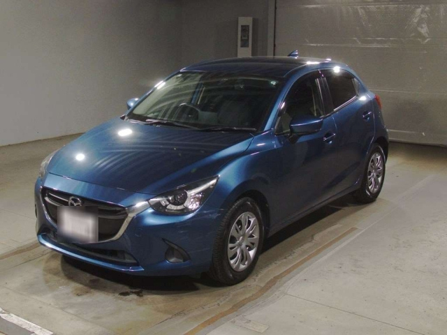 MAZDA DEMIO 2017