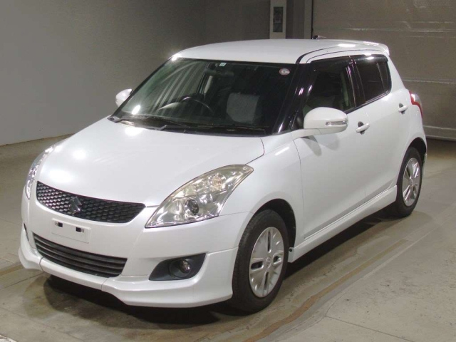 SUZUKI SWIFT 2012