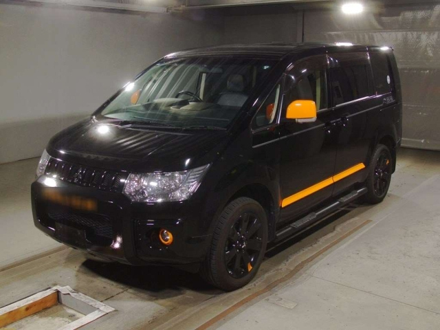 MITSUBISHI DELICA D5 2018