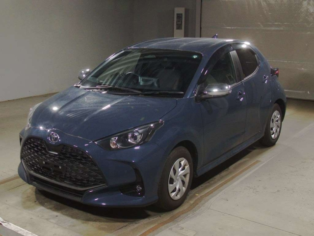 TOYOTA YARIS 2024