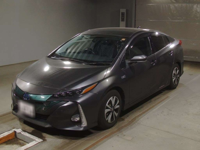 TOYOTA PRIUS PHV 2019