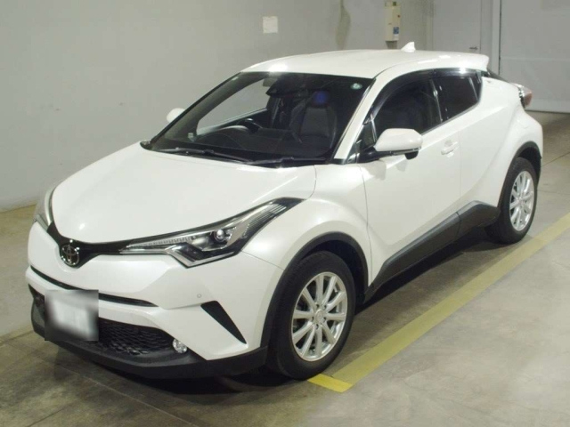 TOYOTA C-HR 2017