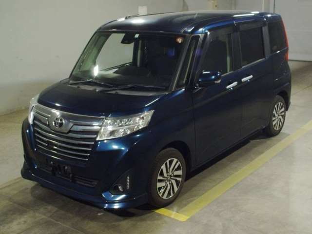 TOYOTA ROOMY 2018
