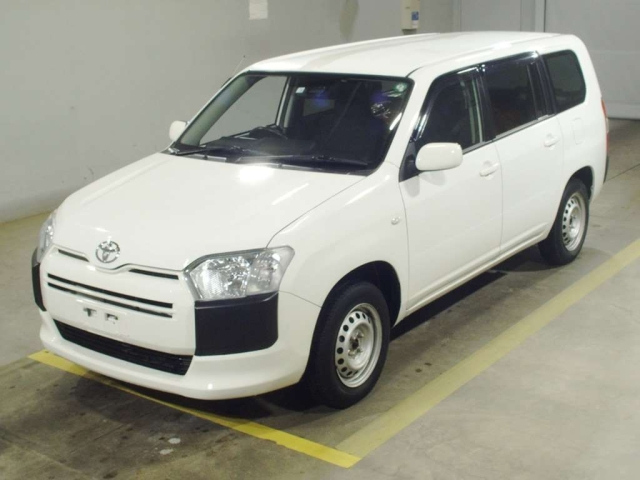 TOYOTA SUCCEED 2019