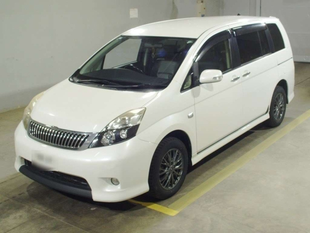 TOYOTA ISIS
