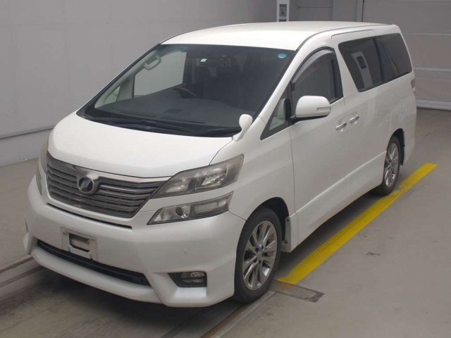 TOYOTA VELLFIRE 2010