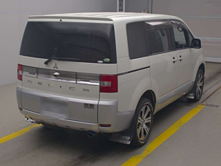 MITSUBISHI DELICA D5 2014