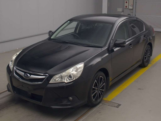 SUBARU LEGACY B4