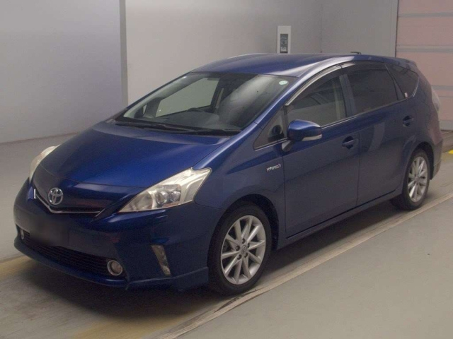 TOYOTA PRIUS ALPHA