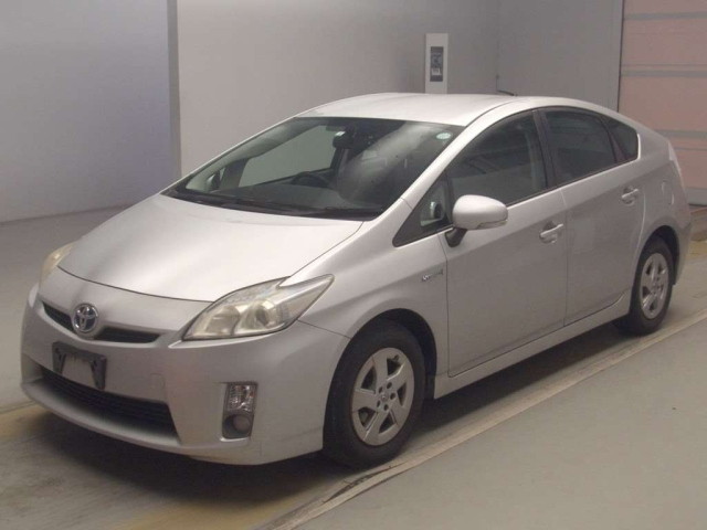 TOYOTA PRIUS 2010
