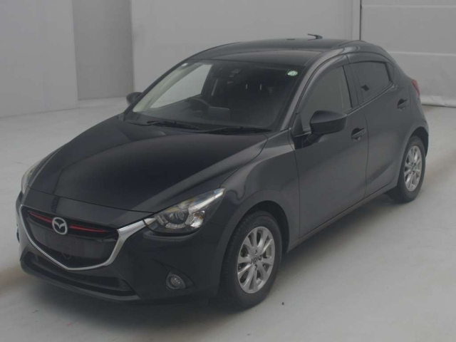 MAZDA DEMIO 2015