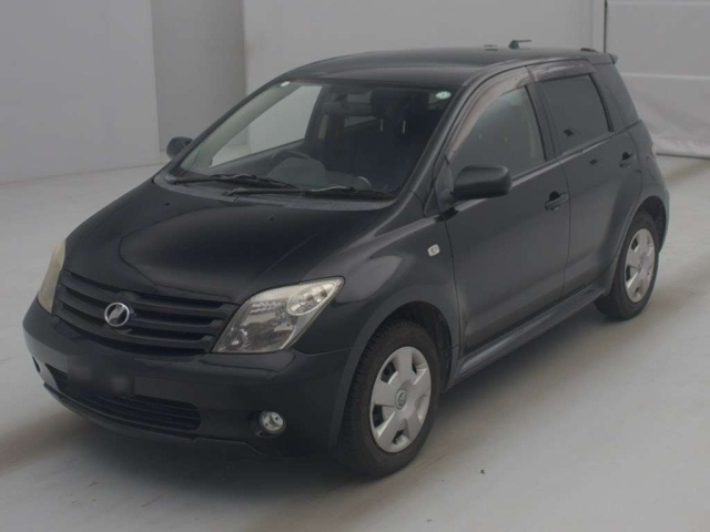 TOYOTA IST 2006