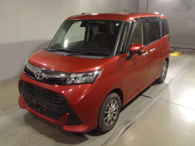 TOYOTA TANK 2018