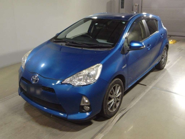 TOYOTA AQUA 2014