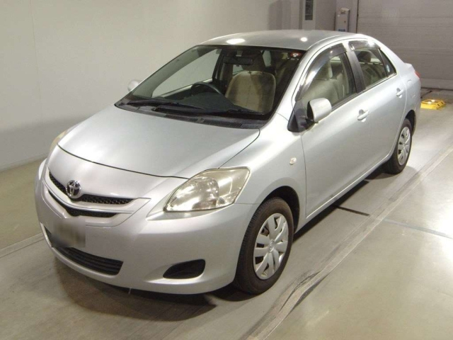 TOYOTA BELTA 2006