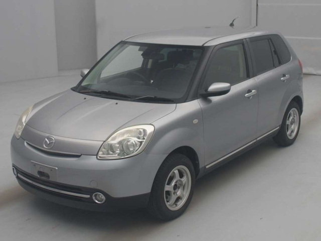 MAZDA VERISA