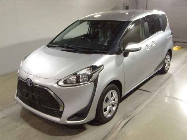 TOYOTA SIENTA 2021