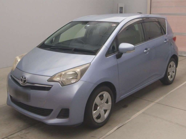 TOYOTA RACTIS 2012
