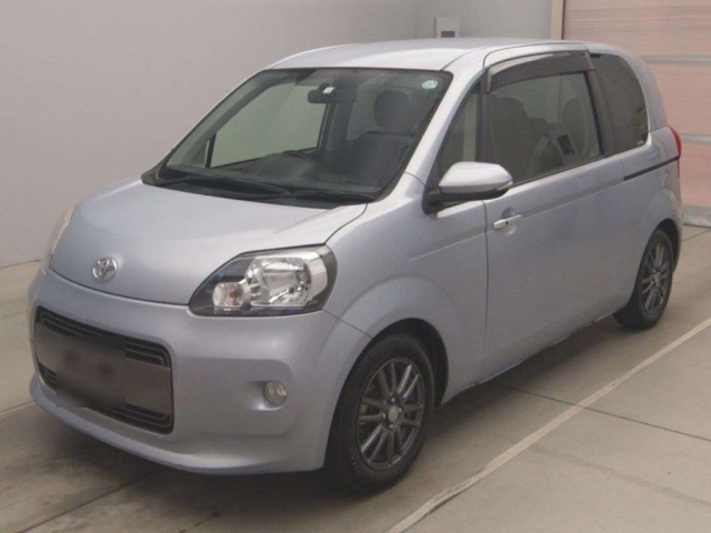 TOYOTA PORTE