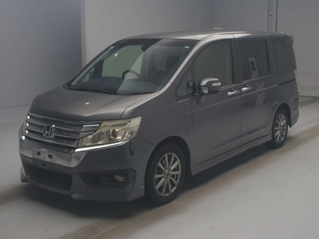 HONDA STEP WAGON 2012