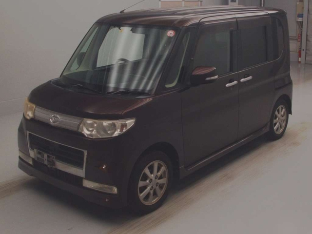 DAIHATSU TANTO 2009