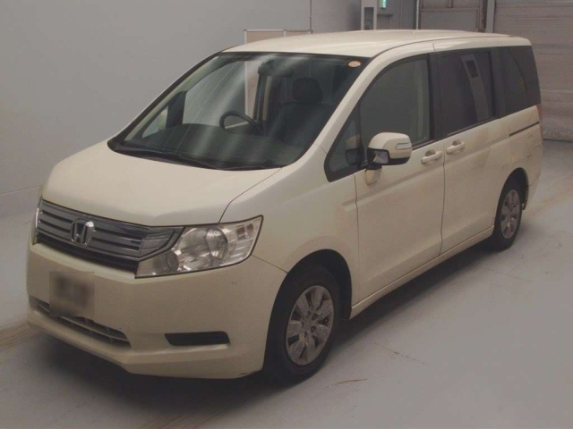 HONDA STEP WAGON 2011