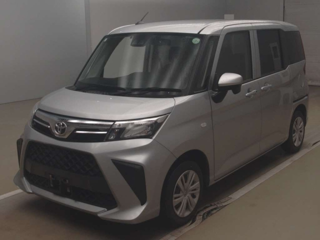 TOYOTA ROOMY 2022